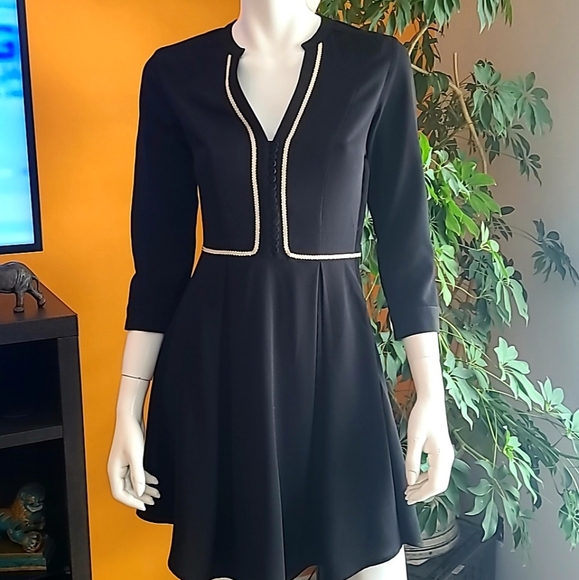 Black dress - Picture 2 of 7